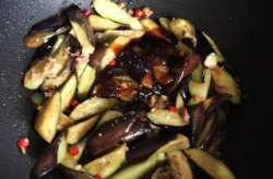 肉末茄子怎么烧,肉末茄子的多样烹饪技巧解析