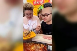 娱乐吃瓜酱吃饭,揭秘娱乐圈背后的美食故事