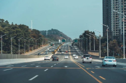 清明节免不免高速费,高速公路免费通行政策详解
